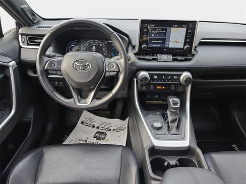 Used 2019 Toyota RAV4 XSE image 20