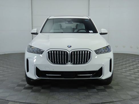 Used 2026 BMW X5 sDrive40i RWD image 3