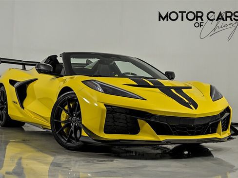 Used 2027 Chevrolet Corvette ZR1X AWD/4WD image 1