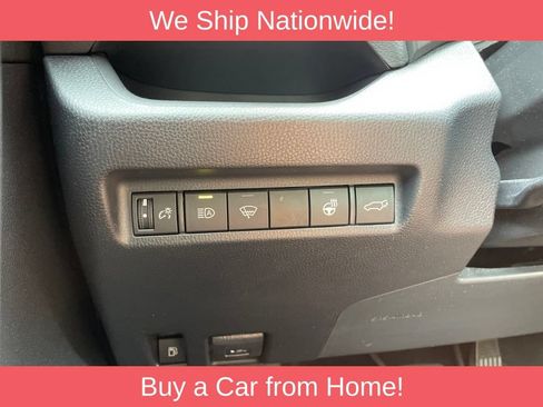 Used 2021 Toyota RAV4 XLE w/ Convenience Package AWD/4WD image 30