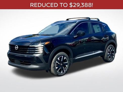 New 2026 Nissan Kicks SV w/ SV Premium Package FWD image 9