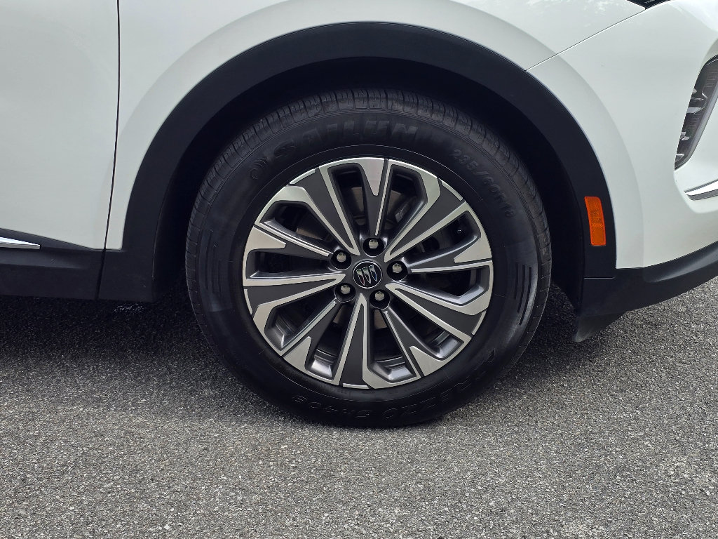 Used 2024 Buick Envision Preferred AWD/4WD image 22