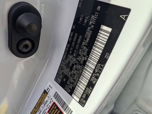 Used 2025 Toyota Highlander XSE image 41