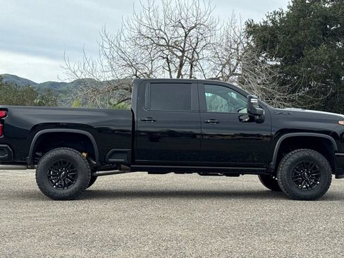 New 2026 Chevrolet Silverado 2500 ZR2 w/ LPO, Dark Essentials Package AWD/4WD image 3