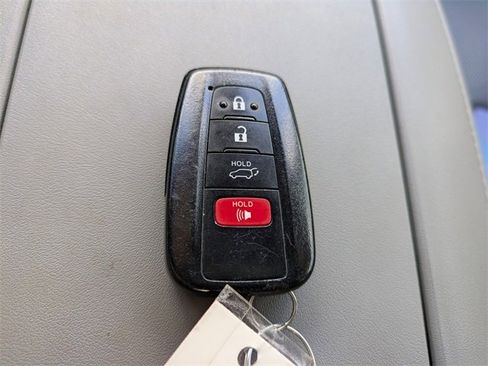 Used 2022 Toyota Highlander Platinum image 33