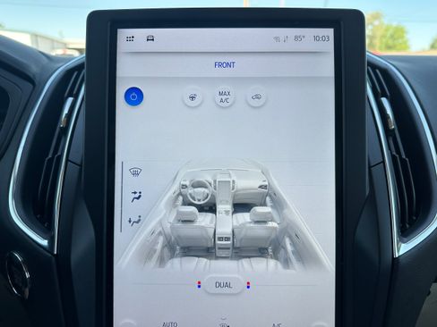 Used 2024 Ford Edge Titanium w/ Equipment Group 301A image 18