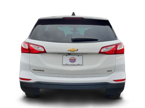 Used 2020 Chevrolet Equinox LS image 4