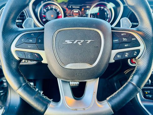 Used 2016 Dodge Challenger SRT w/ Technology Group image 27