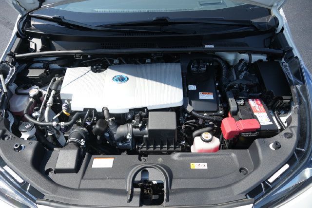 Used 2021 Toyota Prius Limited FWD image 13