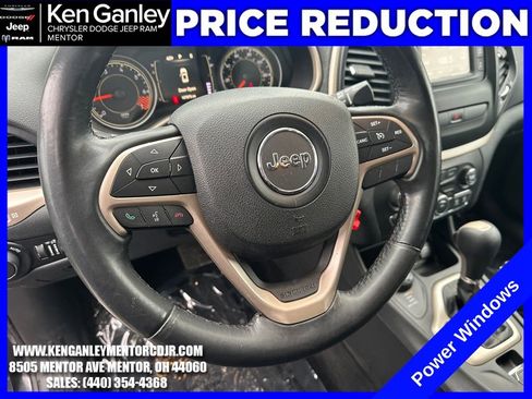 Used 2015 Jeep Cherokee Latitude image 13