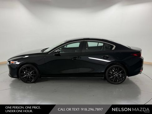 Certified 2025 MAZDA MAZDA3 s FWD image 9