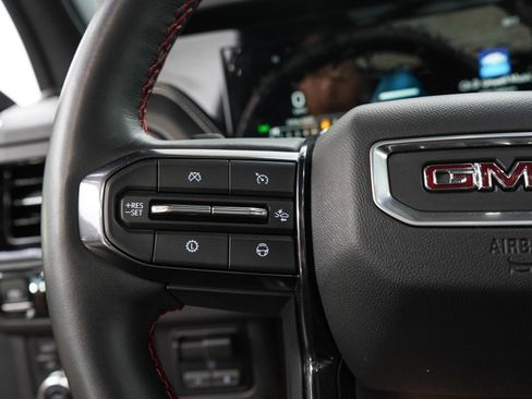 Used 2025 GMC Yukon AT4 Ultimate AWD/4WD image 29