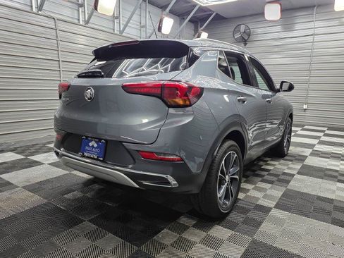 Used 2022 Buick Encore GX Essence FWD image 6