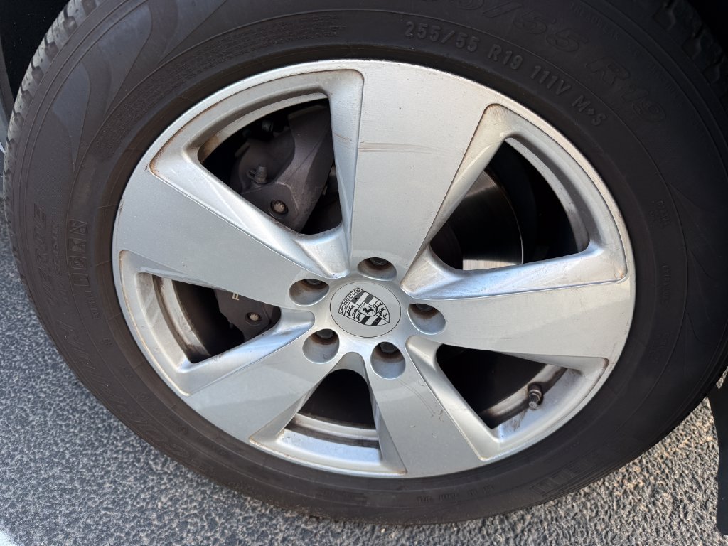 Used 2019 Porsche Cayenne AWD/4WD image 14