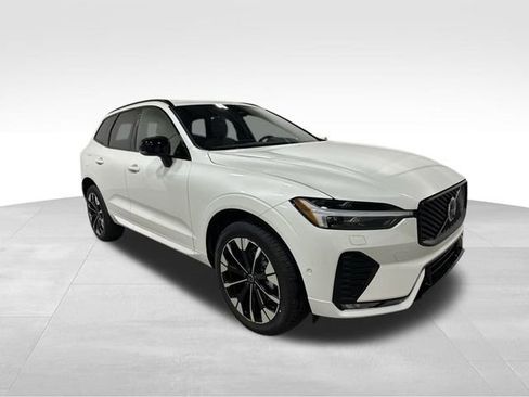 New 2026 Volvo XC60 B5 Plus w/ Protection Package Premier image 3