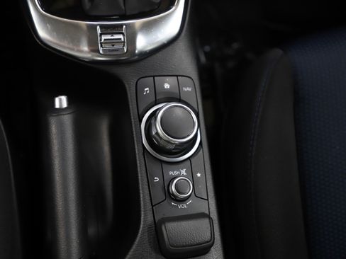 Used 2018 Toyota Yaris iA image 23