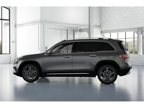 New 2026 Mercedes-Benz GLB 250 4MATIC image 33