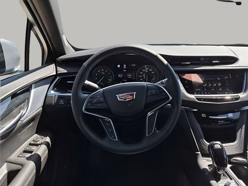 New 2026 Cadillac XT5 Premium Luxury w/ LPO, ONYX Package FWD image 24