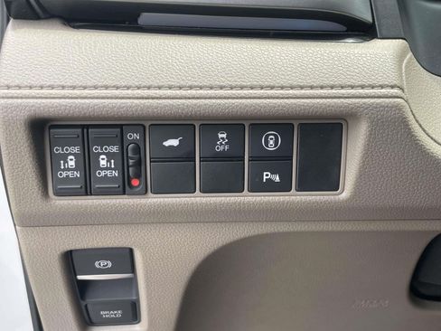Used 2024 Honda Odyssey Touring image 20