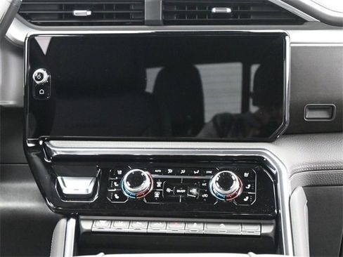 New 2025 GMC Sierra 2500 Denali w/ Denali Reserve Package image 26