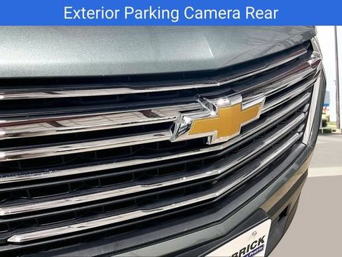 Certified 2023 Chevrolet Traverse LT w/ LT Premium Package AWD/4WD image 29