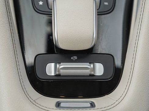 Certified 2022 Mercedes-Benz GLS 450 4MATIC image 26