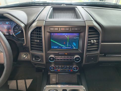 Used 2020 Ford Expedition Max XLT w/ Equipment Group 202A image 13