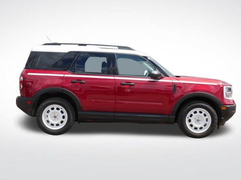 Used 2025 Ford Bronco Sport Heritage w/ Convenience Package AWD/4WD image 2