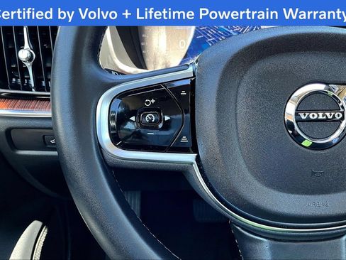 Used 2025 Volvo S60 B5 Plus FWD image 28