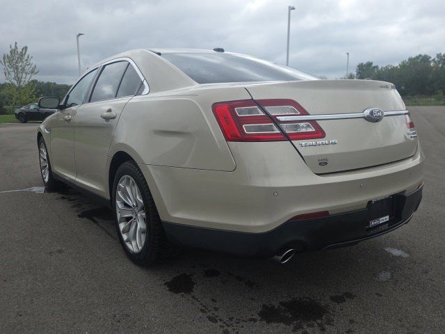 Used 2018 Ford Taurus Limited FWD image 10