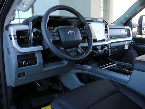 New 2026 Ford F250 XLT w/ XLT Premium Package image 21
