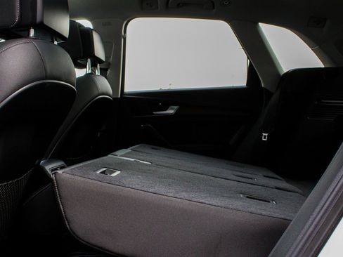 Used 2021 Audi Q5 2.0T Premium Plus w/ Premium Plus Package image 34