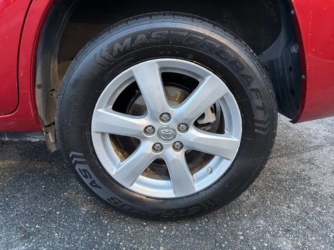 Used 2007 Toyota RAV4 Limited image 3