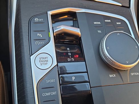 Used 2023 BMW 330i xDrive Sedan w/ Driving Assistance Package image 15