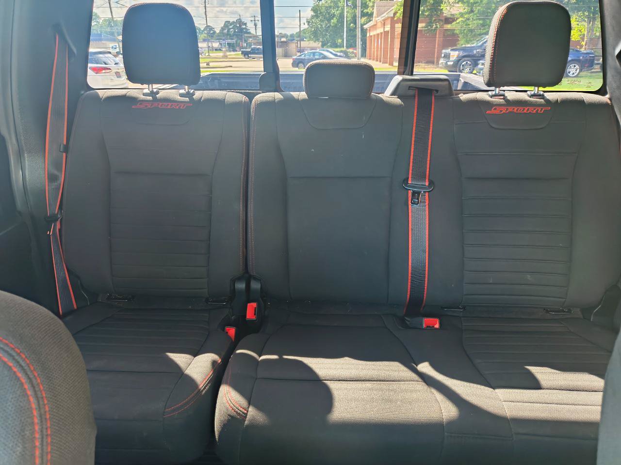 Used 2019 Ford F150 XLT w/ Equipment Group 302A Luxury AWD/4WD image 18
