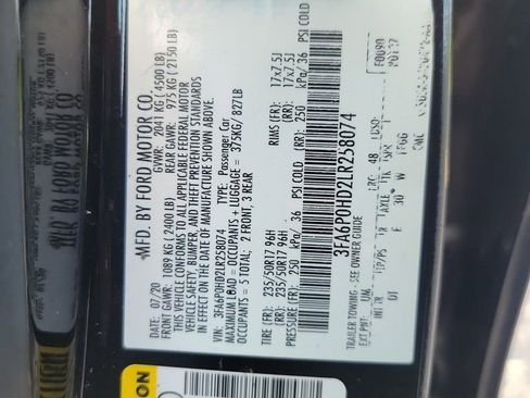 Used 2020 Ford Fusion SE image 28