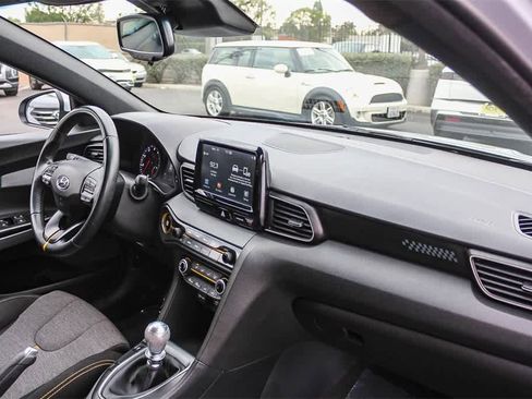 Used 2020 Hyundai Veloster Turbo R-Spec image 22