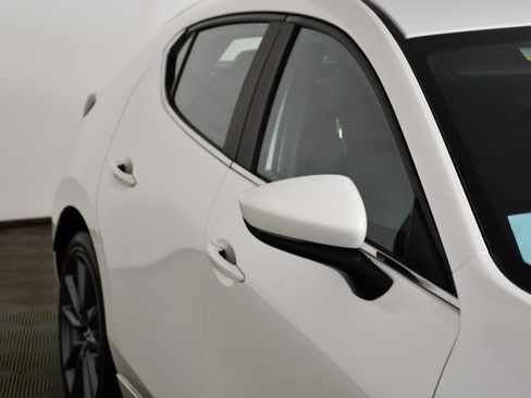 Used 2024 MAZDA MAZDA3 s FWD image 14