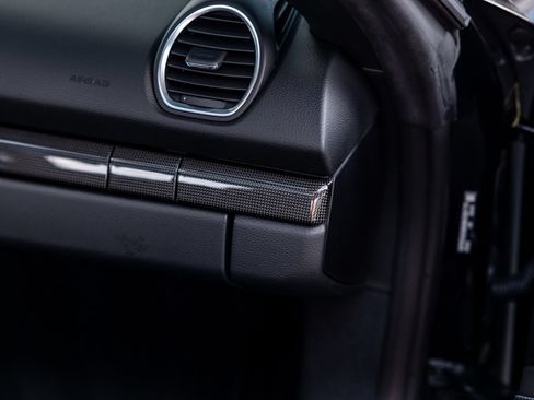 Certified 2024 Porsche 718 Boxster RWD image 51