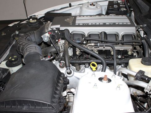 Used 2007 Ford Mustang GT RWD image 13