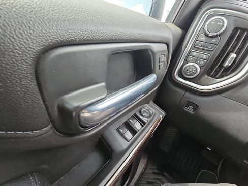 Used 2021 GMC Sierra 1500 Elevation w/ Preferred Package AWD/4WD image 41