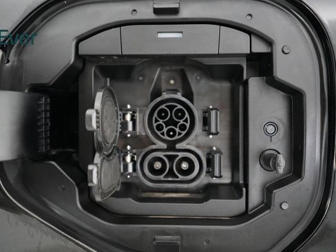 Used 2024 Toyota bZ4X XLE w/ Weather Package image 24