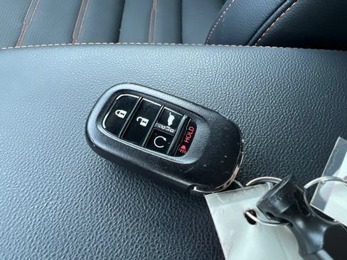 Used 2025 Honda CR-V Sport Touring image 14