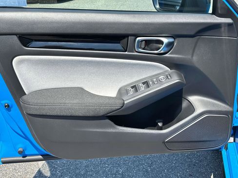 Certified 2025 Honda Civic Sport image 16