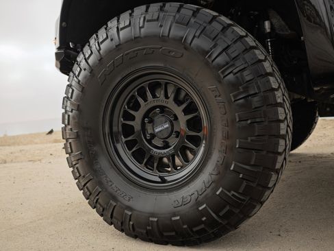 Used 2013 Ford F150 Raptor w/ Luxury Equipment Group image 46