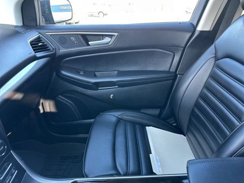 Certified 2020 Ford Edge SEL w/ Convenience Package image 29