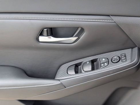 Used 2021 Nissan Sentra SV w/ Trunk Package FWD image 24