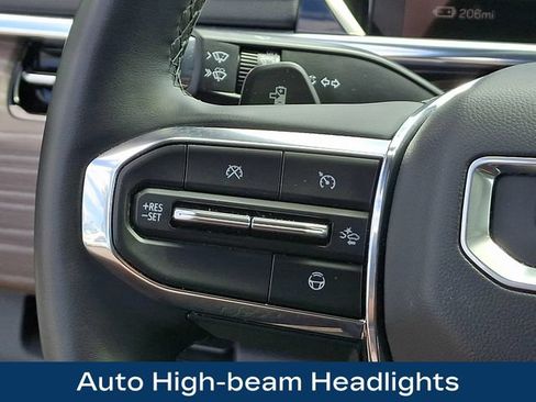 Used 2025 GMC Sierra EV Denali AWD/4WD image 7