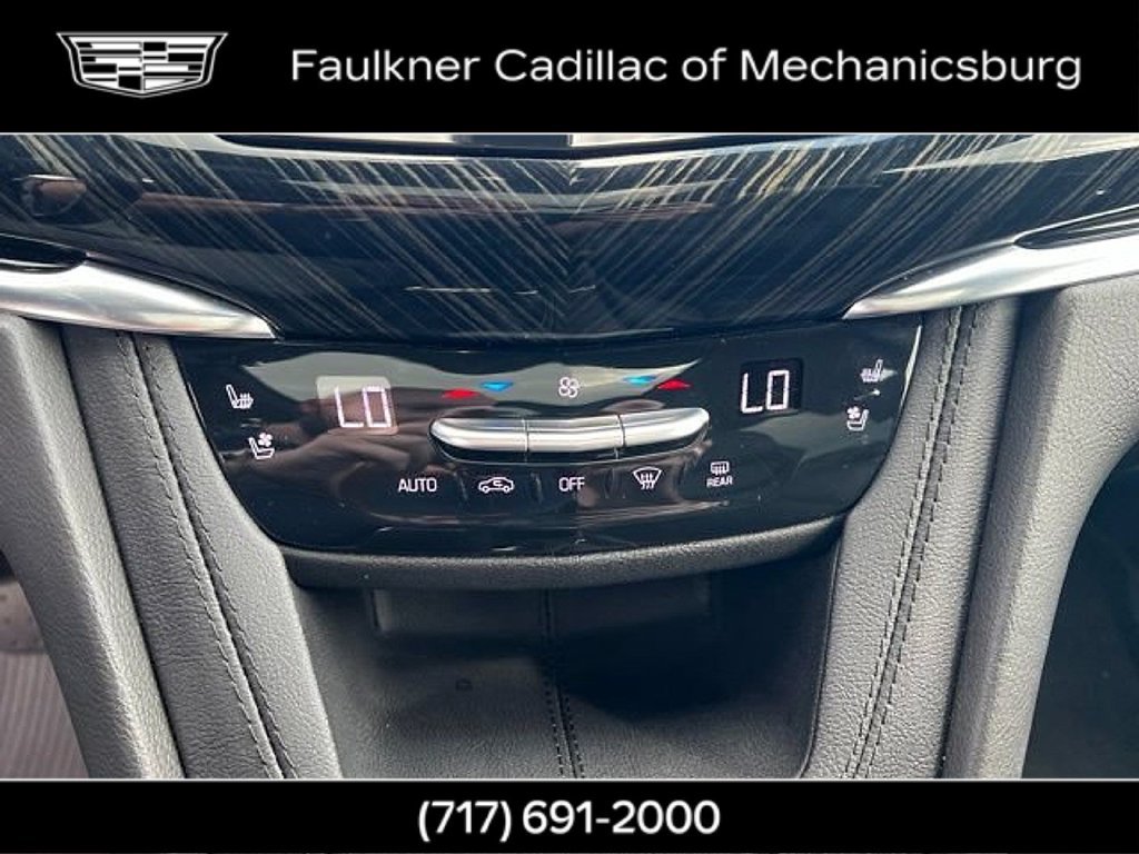Used 2023 Cadillac XT6 Premium Luxury w/ LPO, Floor Liner Package AWD/4WD image 26