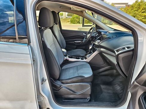 Used 2013 Ford Escape SE FWD image 20